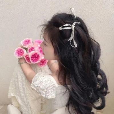 一花只为一树开