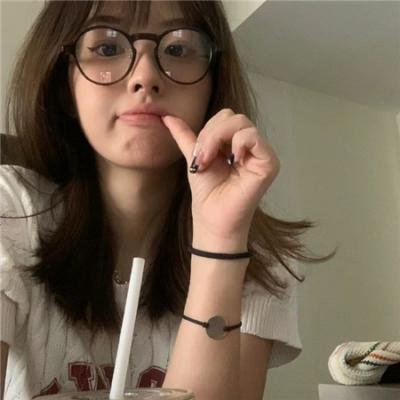 瓦莱莉和她的奇迹一周